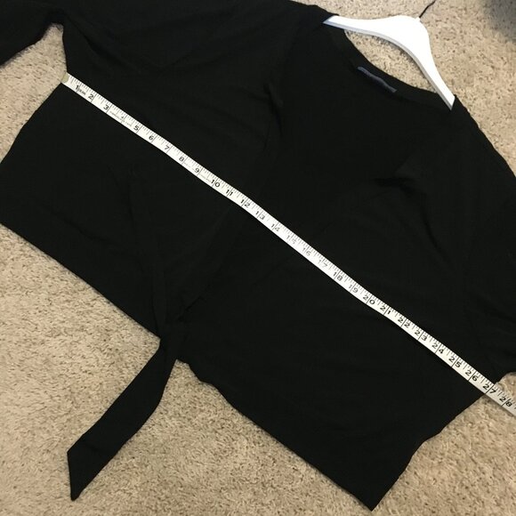 Vintage Canadian Made Penningtons Black 3/4 Sleeve Front Tie Top - Picture 14 of 16